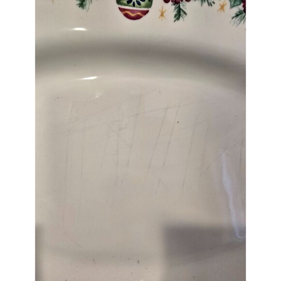 Pfaltzgraff Holiday Garland Christmas Oval Serving Platter – 14" Holly, Ornament - Picture 2 of 5
